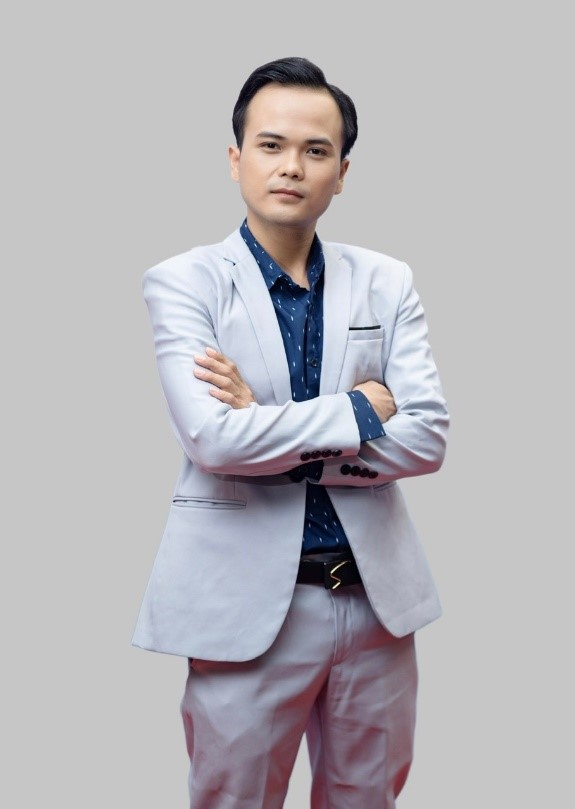 Diễn viên Thành Thuận 